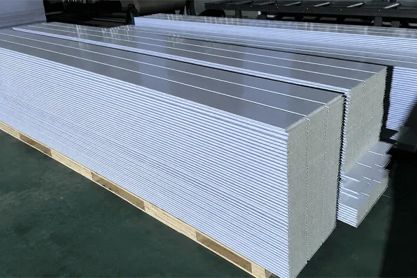 Insulated sandwich panels prepared for Canada project shipment