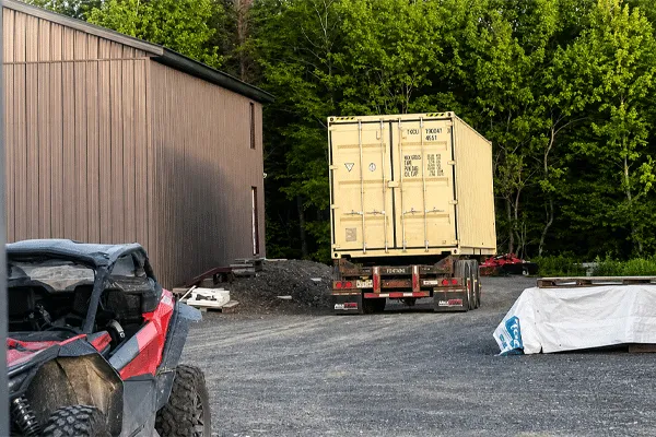 Full-container loading of sandwich panels for Canada project