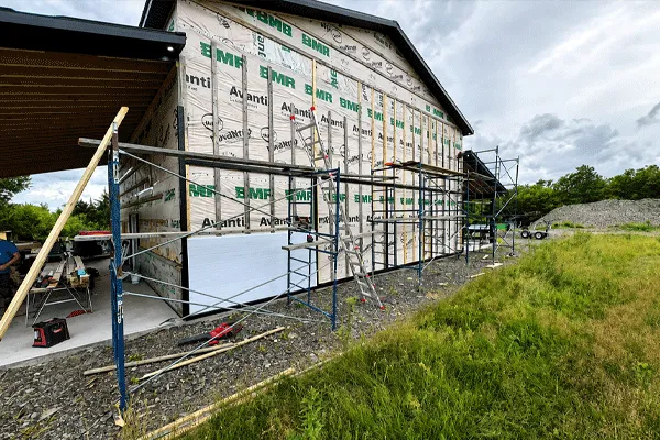 Canada Project Case: From Overtime Production to On-Site Installation
